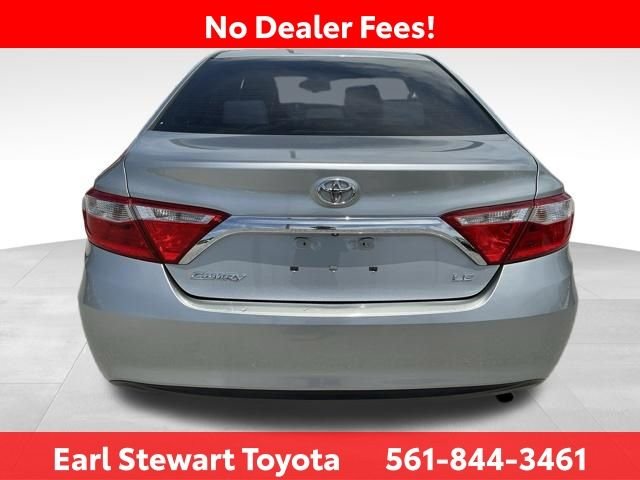 Used 2017 Silver Toyota LE image 5