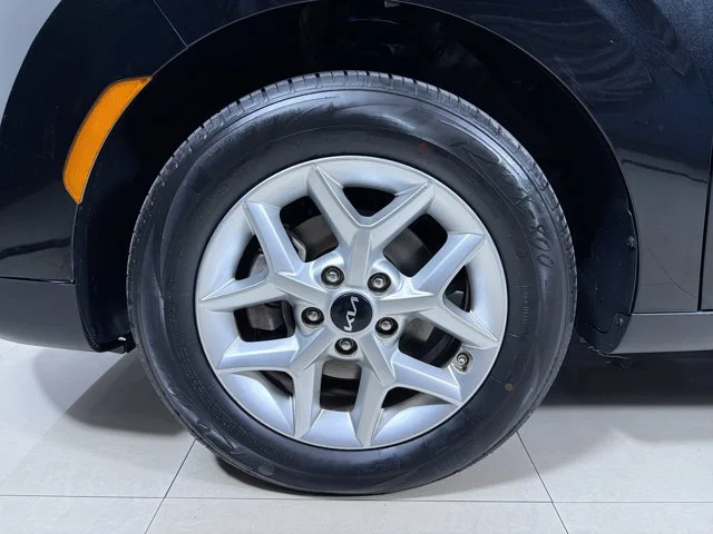 Used 2024 FUSION BLACK Kia LX image 10