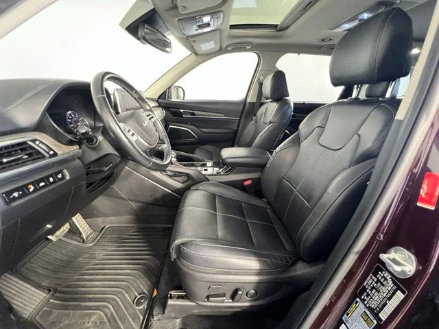 Used 2022 Purple Kia SX image 11