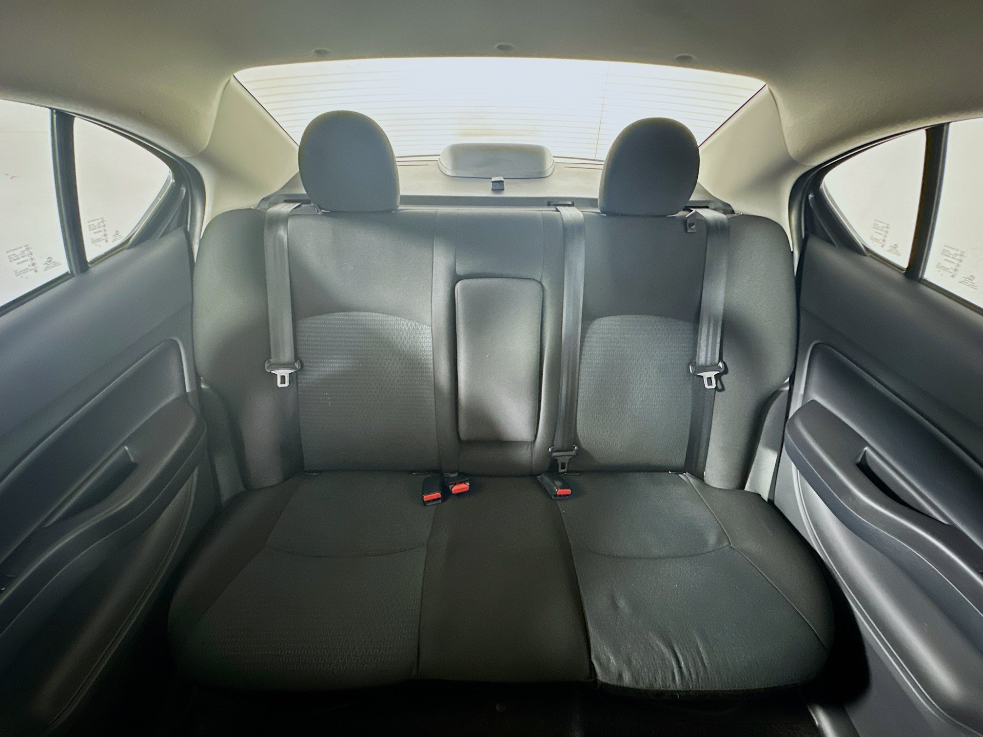 Used 2024 Black Mitsubishi ES image 29