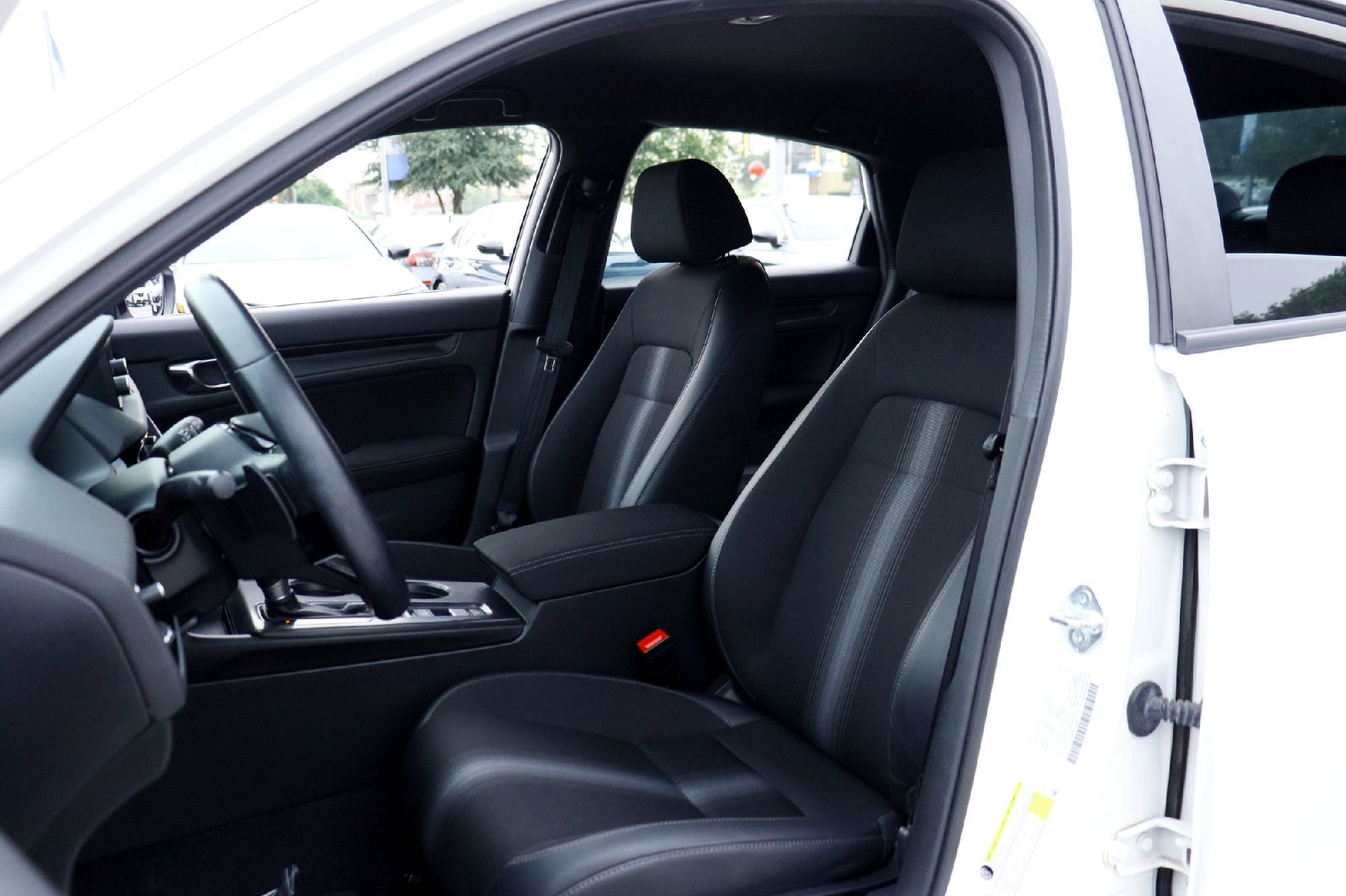 Used 2024 Platinum White Pearl Honda Sport image 10