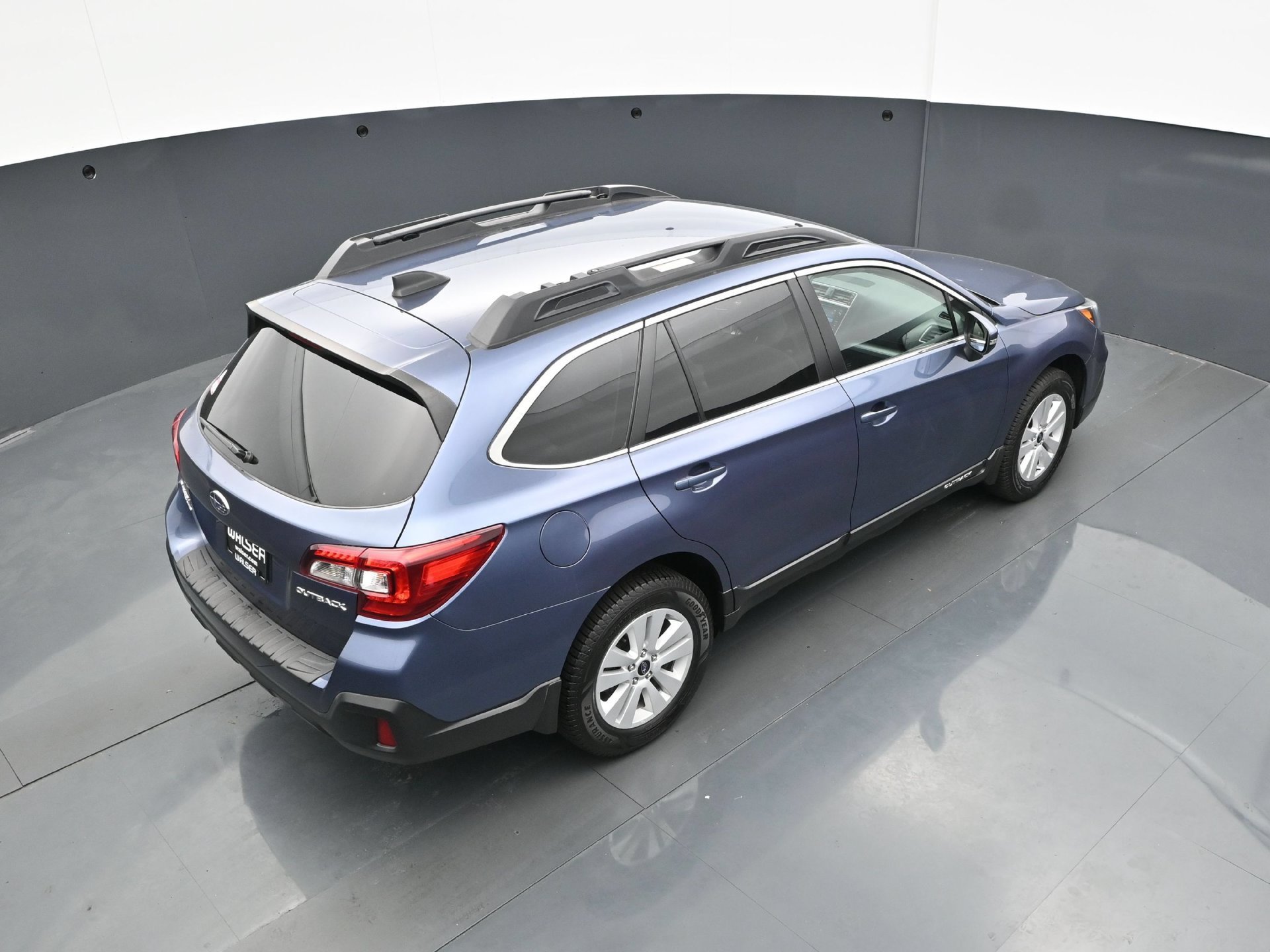 Used 2018 Twilight Blue Metallic Subaru 2.5i Premium image 46