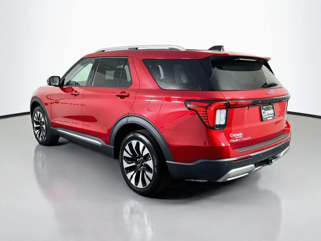 New 2026 Rapid Red Metallic Tinted Clearcoat Ford Platinum image 11