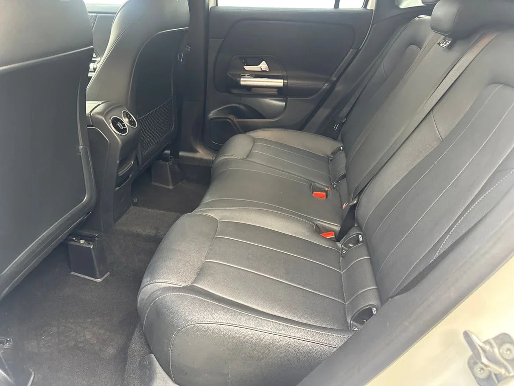 Used 2025 White Mercedes-Benz GLA 250 image 31