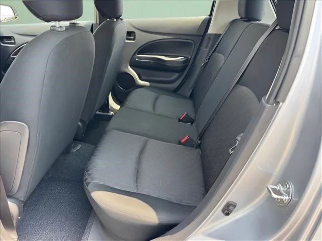 Used 2024  Mitsubishi ES image 13