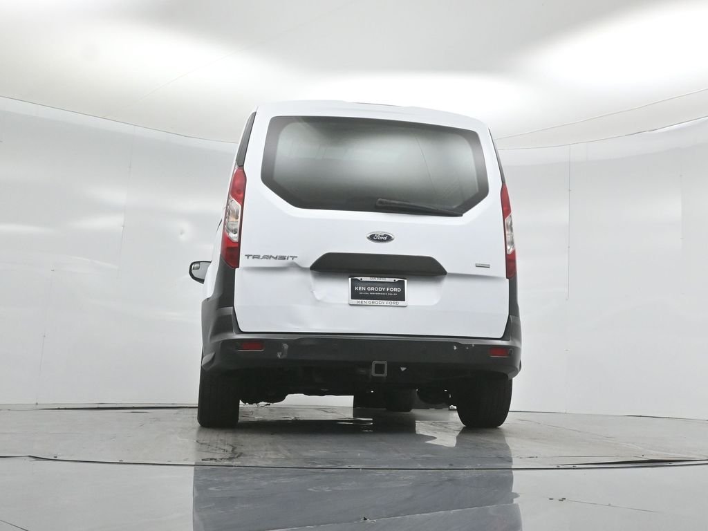 Used 2015 White Ford XL image 39