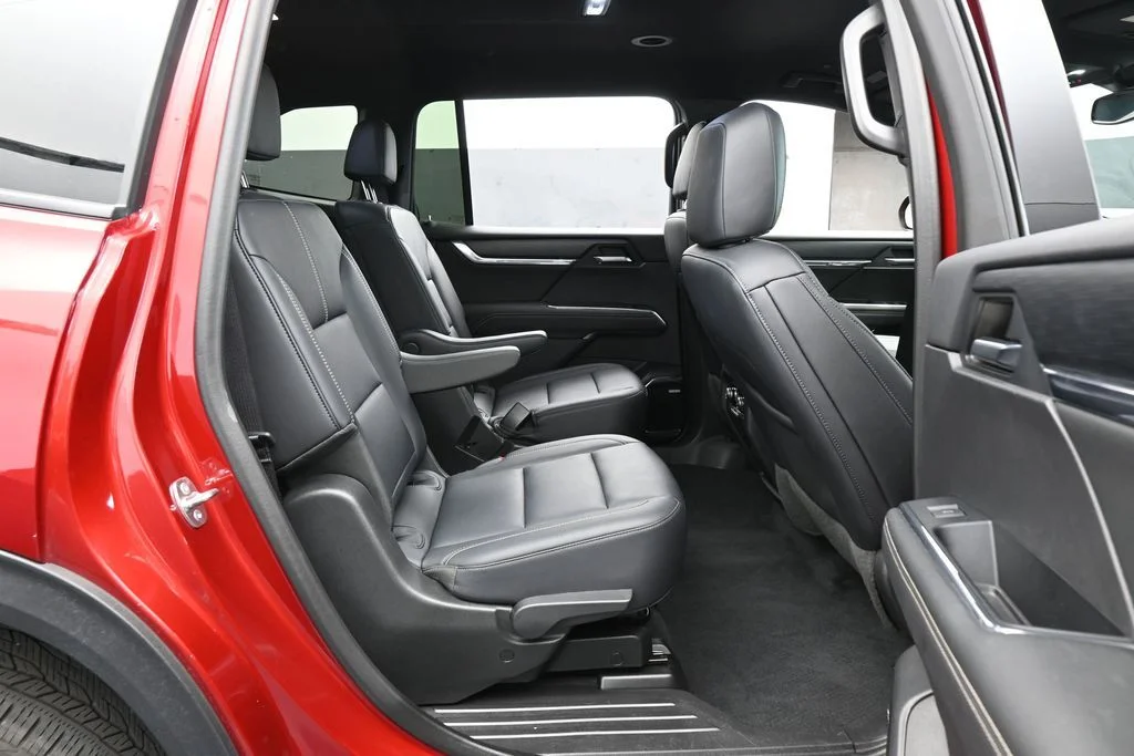 Used 2024 Volcanic Red Tintcoat GMC Elevation image 42