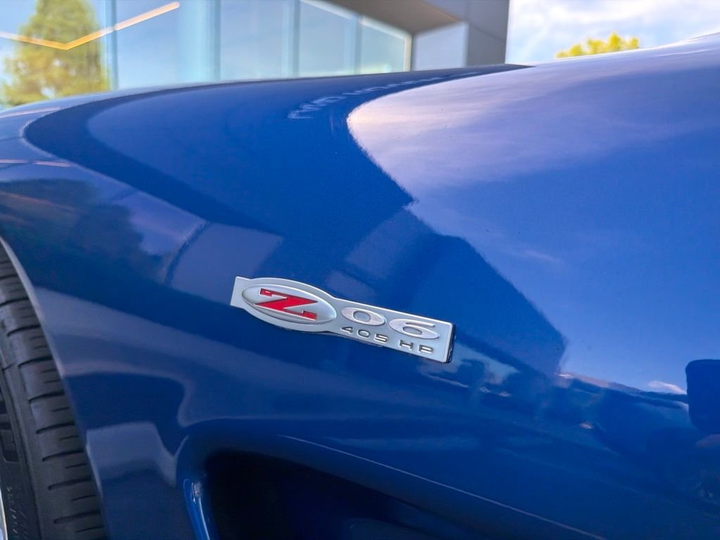 Used 2002 Electron Blue Metallic Chevrolet Z06 image 17
