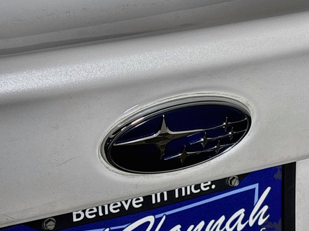 Used 2022 Crystal White Pearl Subaru Limited XT image 25