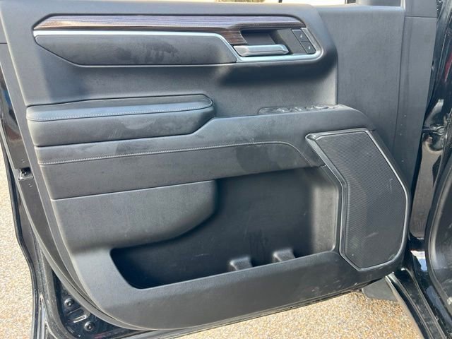 Used 2022 Black Chevrolet LT image 13