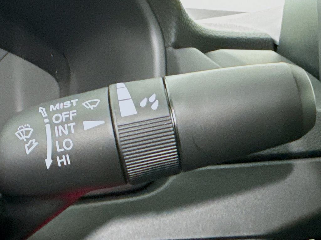 New 2026 Platinum White Pearl Honda LX image 14