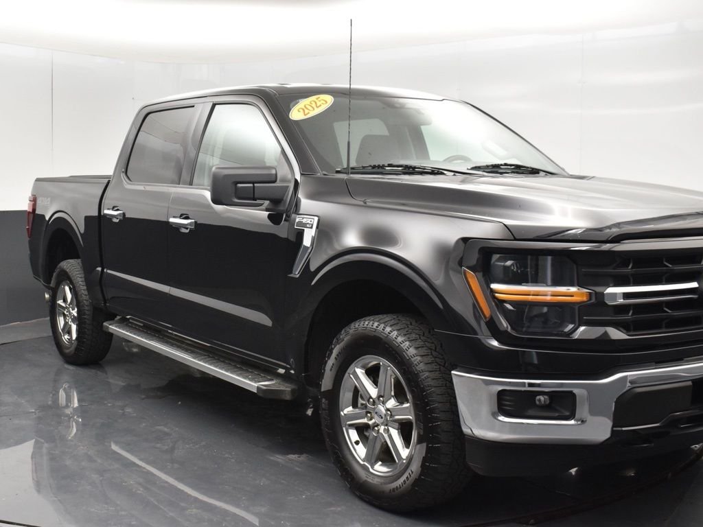 Used 2025 Black Ford XLT image 11