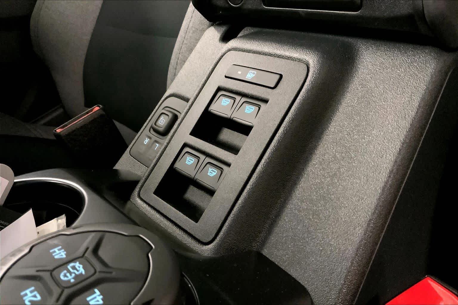 New 2025 Velocity Blue Metallic Ford Big Bend® image 19