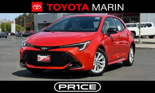 2026 Toyota Corolla Hatchback SE