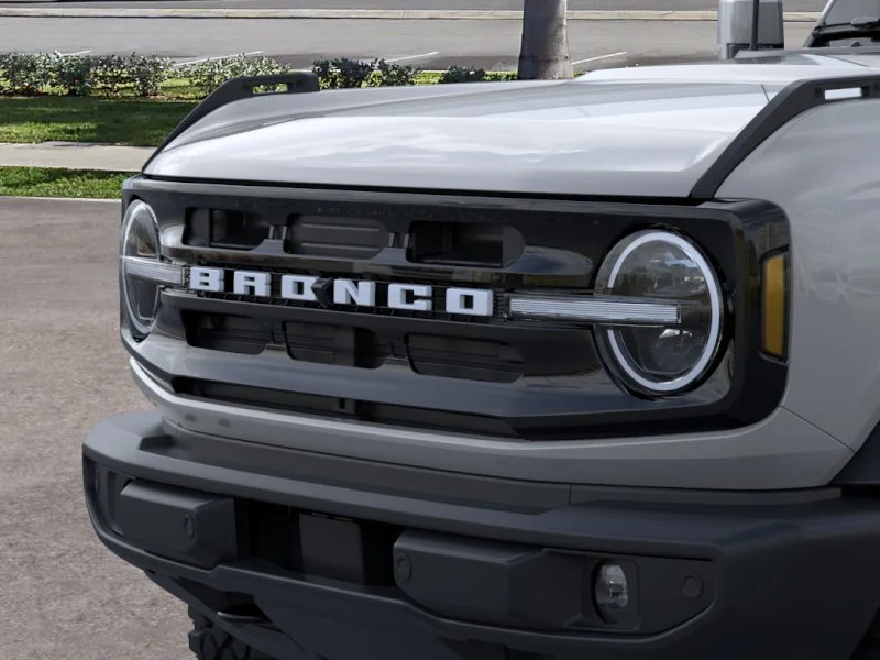 New 2026 Avalanche Gray Ford Outer Banks® image 32