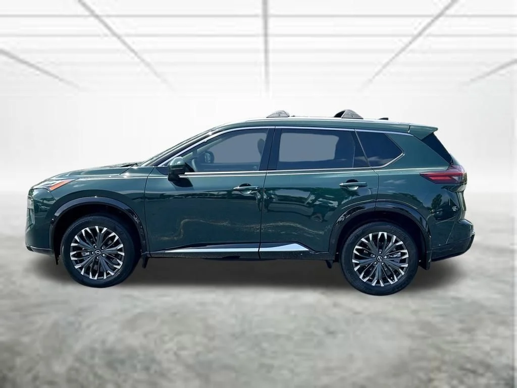 New 2026 Black Nissan Platinum image 9