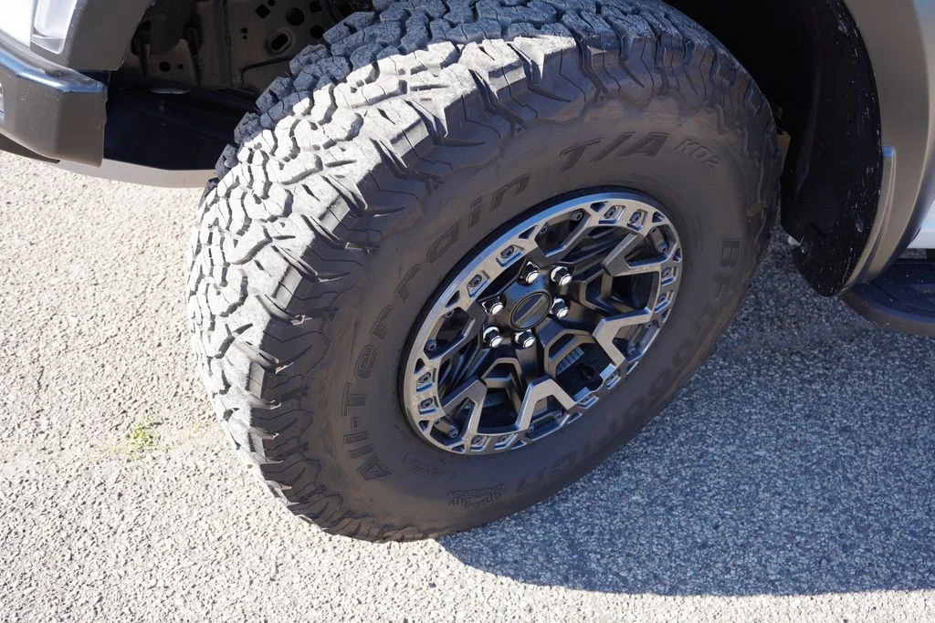 Used 2024 White Ford Raptor R image 13