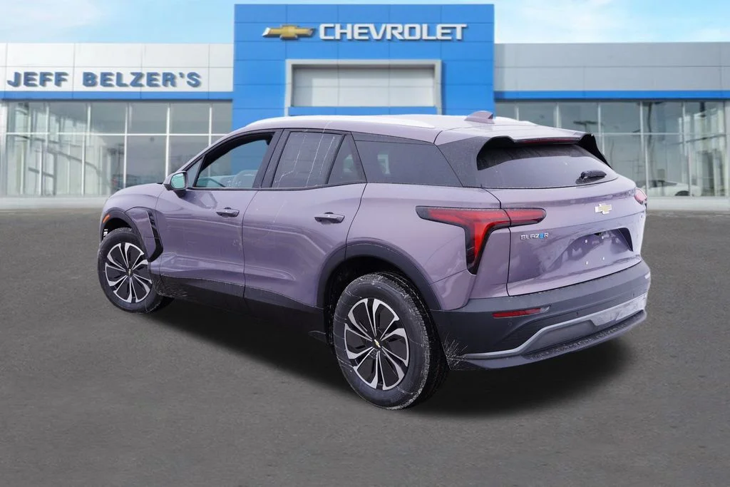 New 2026 Galaxy Gray Metallic Chevrolet LT image 5