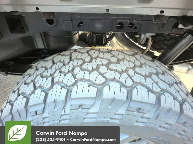 New 2026 Carbonized Gray Metallic Ford Tremor image 30