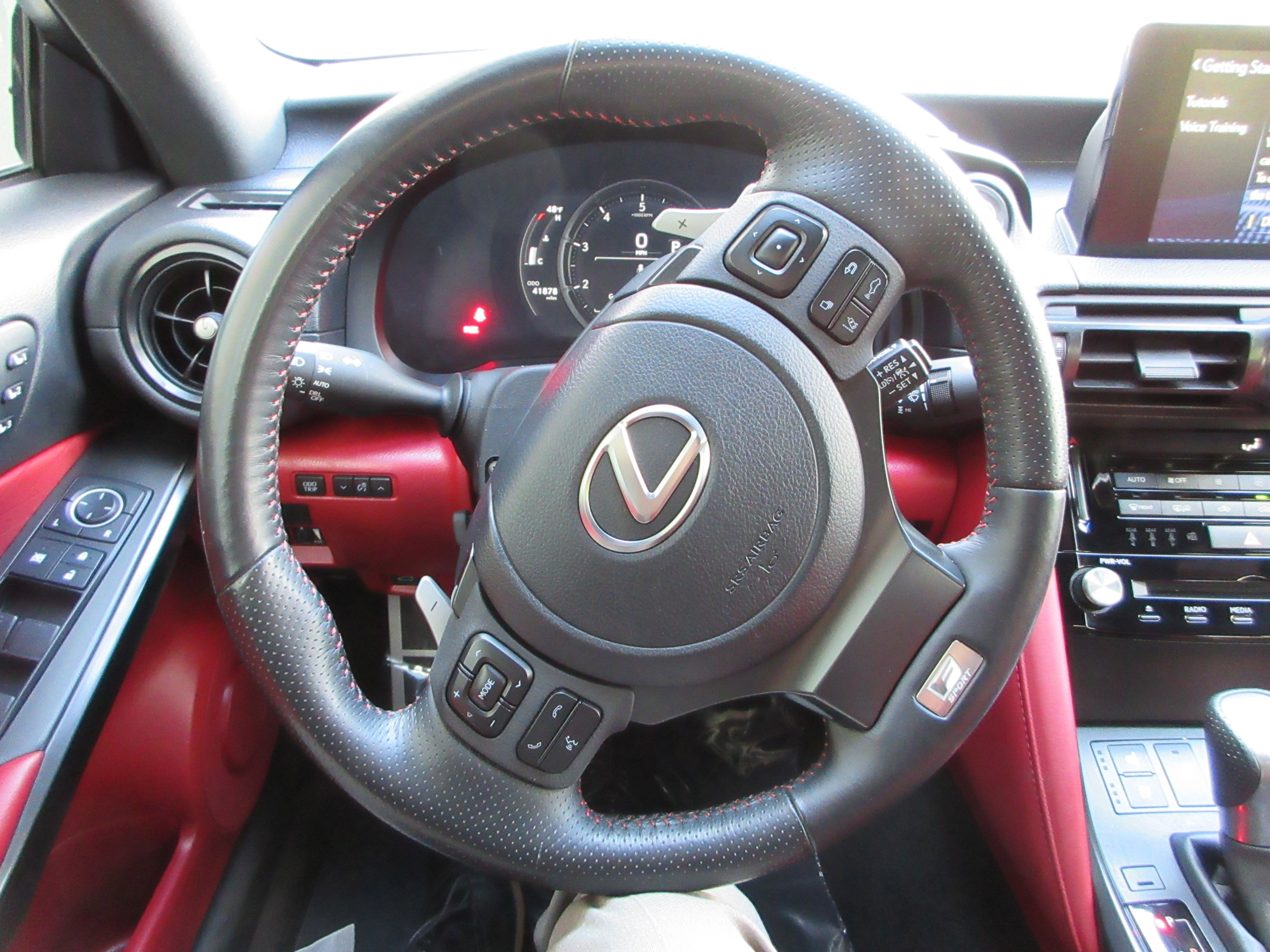 2024 Lexus IS 350 F SPORT - Photo 35