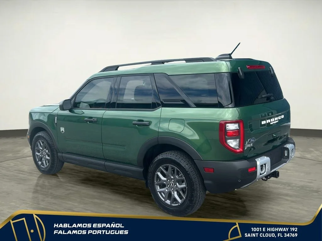 Used 2025 Green Ford Big Bend image 4