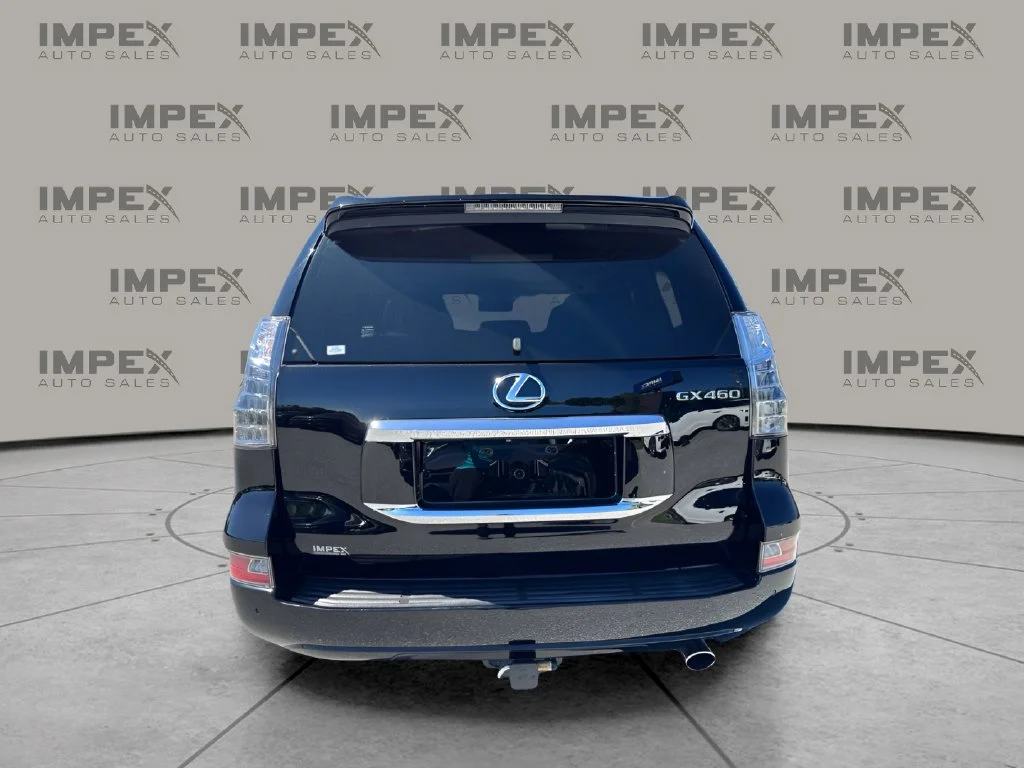 Used 2015 Black Lexus 460 image 4
