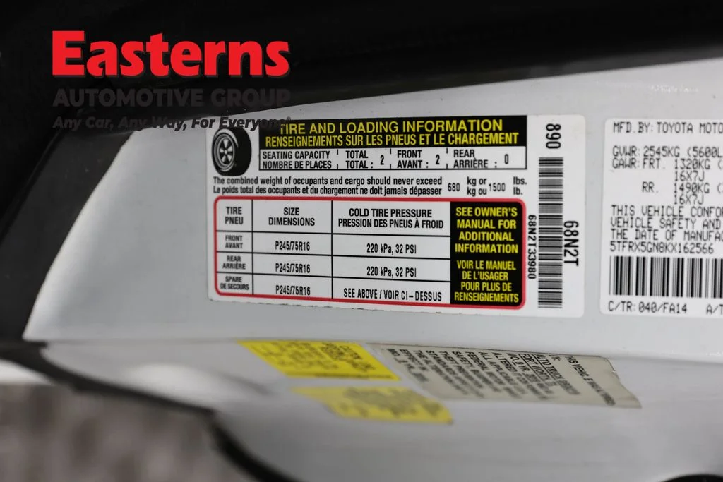 Used 2019 White Toyota SR image 33