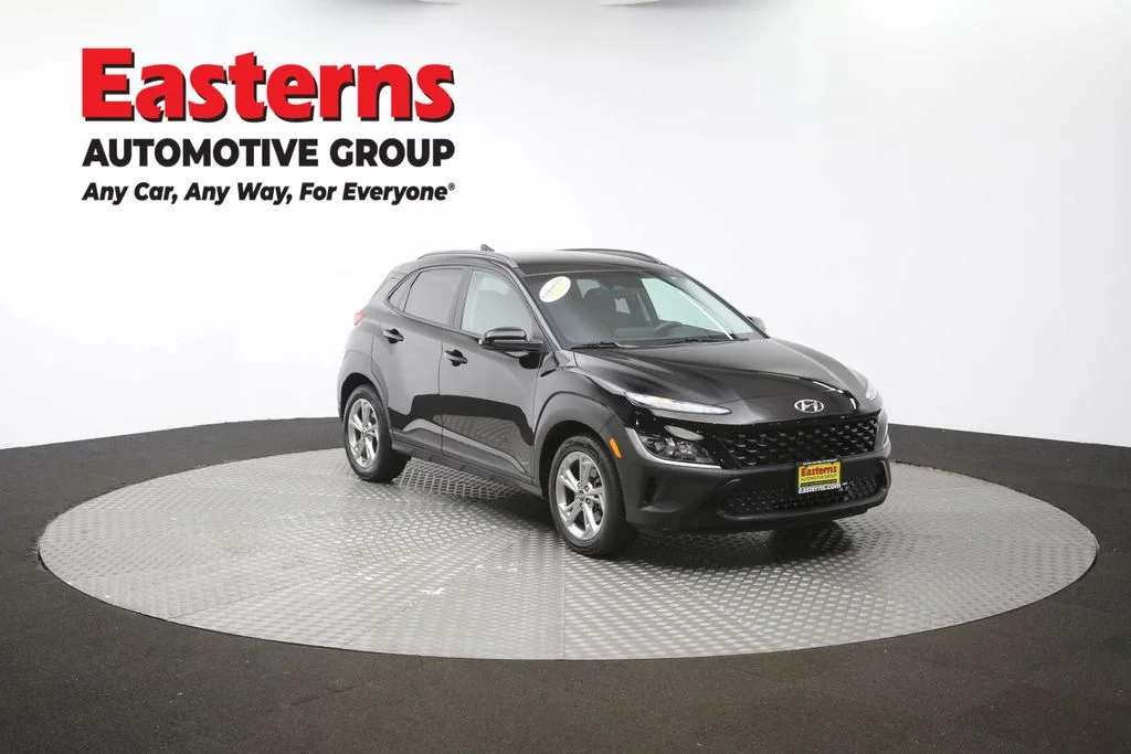 Used 2023 Black Hyundai SEL image 48