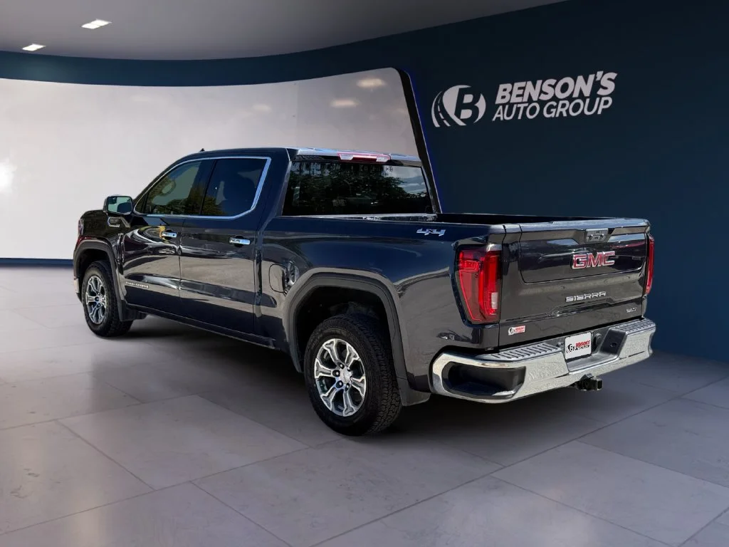 Used 2025 Silver GMC SLT image 3