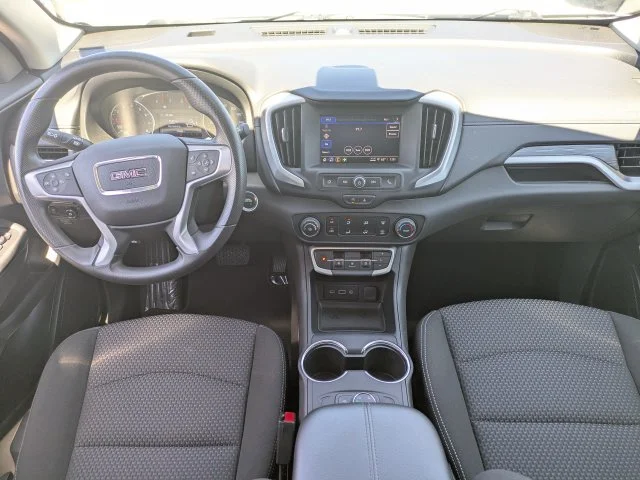 Used 2024 White GMC SLE image 15