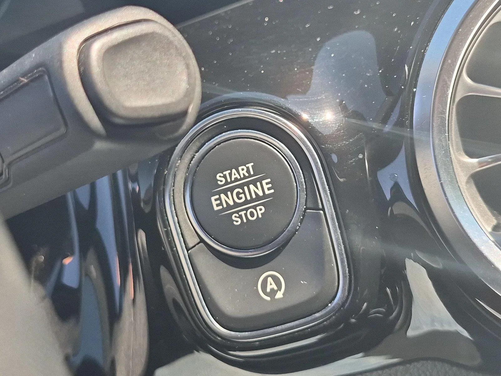 Used 2021 Rose Gold Metallic Mercedes-Benz GLA 250 image 27