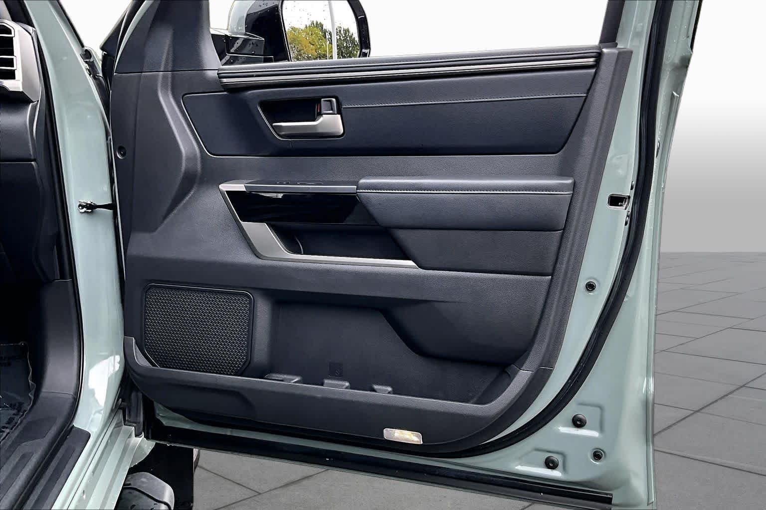 Used 2024 Lunar Rock Toyota Limited Hybrid image 22