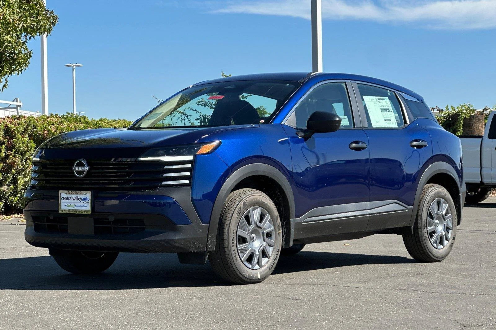 New 2027 Deep Blue Pearl Nissan S image 7