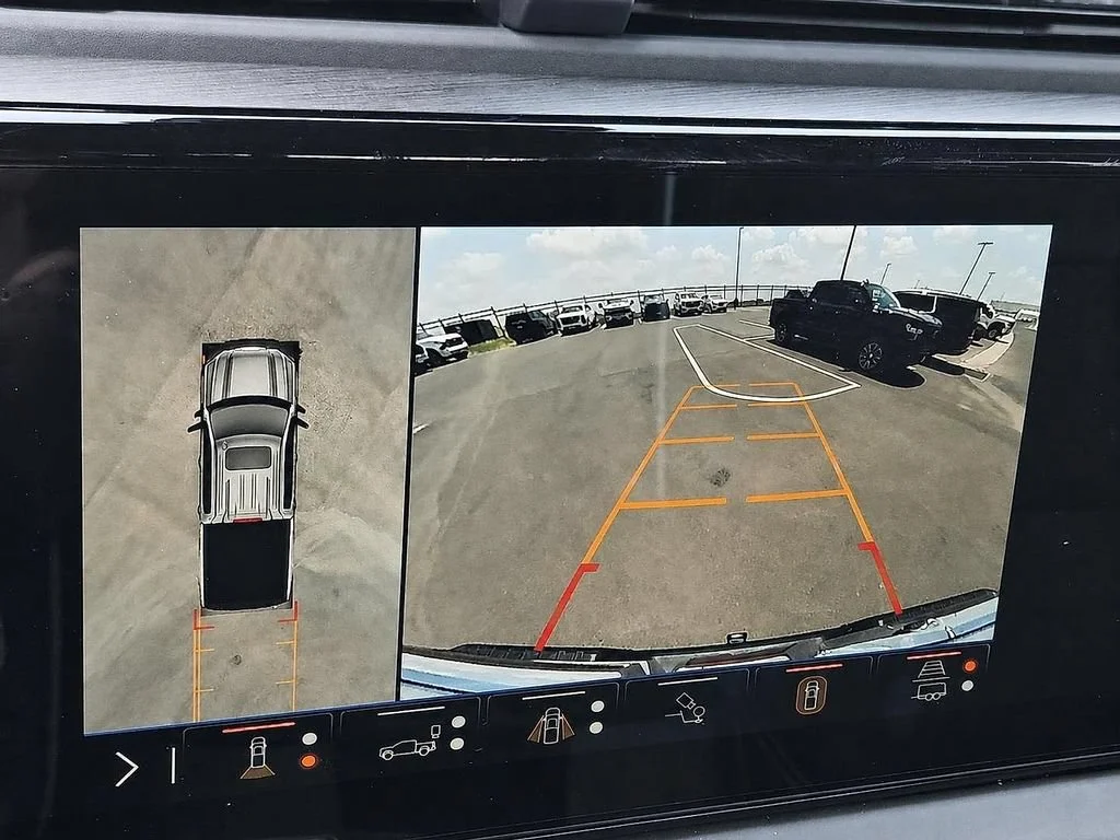 2026 GMC Sierra 1500 AT4X - Photo 18