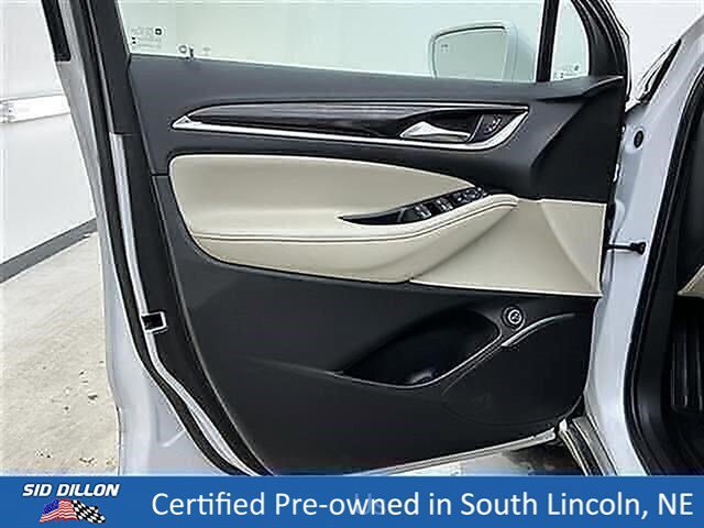 Certified Used 2019 White Frost Tricoat Buick Essence image 16