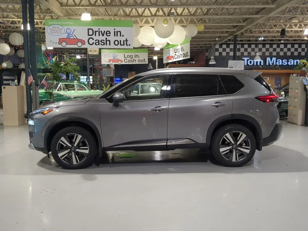 2022 Nissan Rogue Platinum - Photo 11