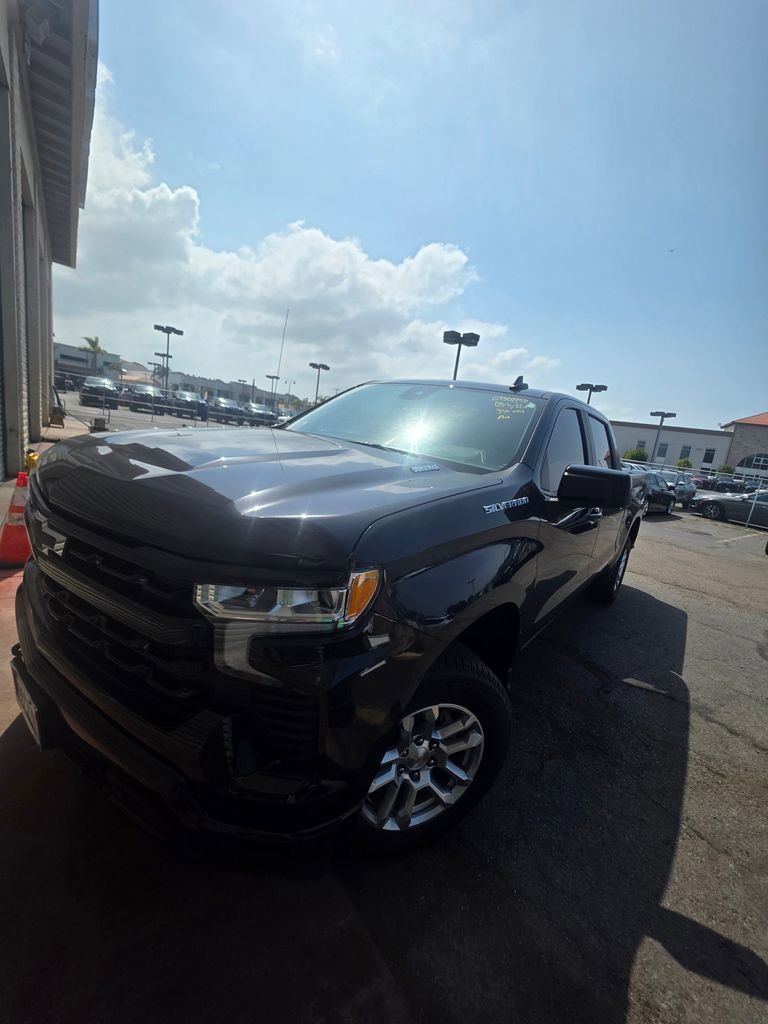 2023 Chevrolet Silverado 1500 RST 4X4 Crew Cab Short Box's photo