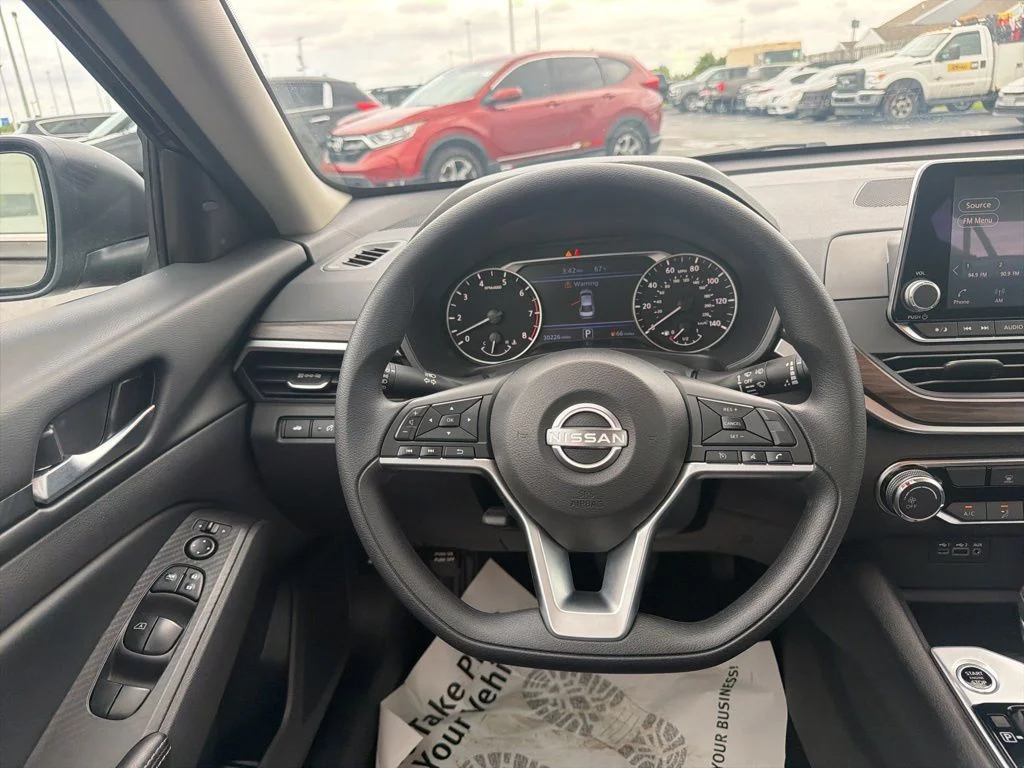 Certified Used 2025 Black Nissan 2.5 SV image 19