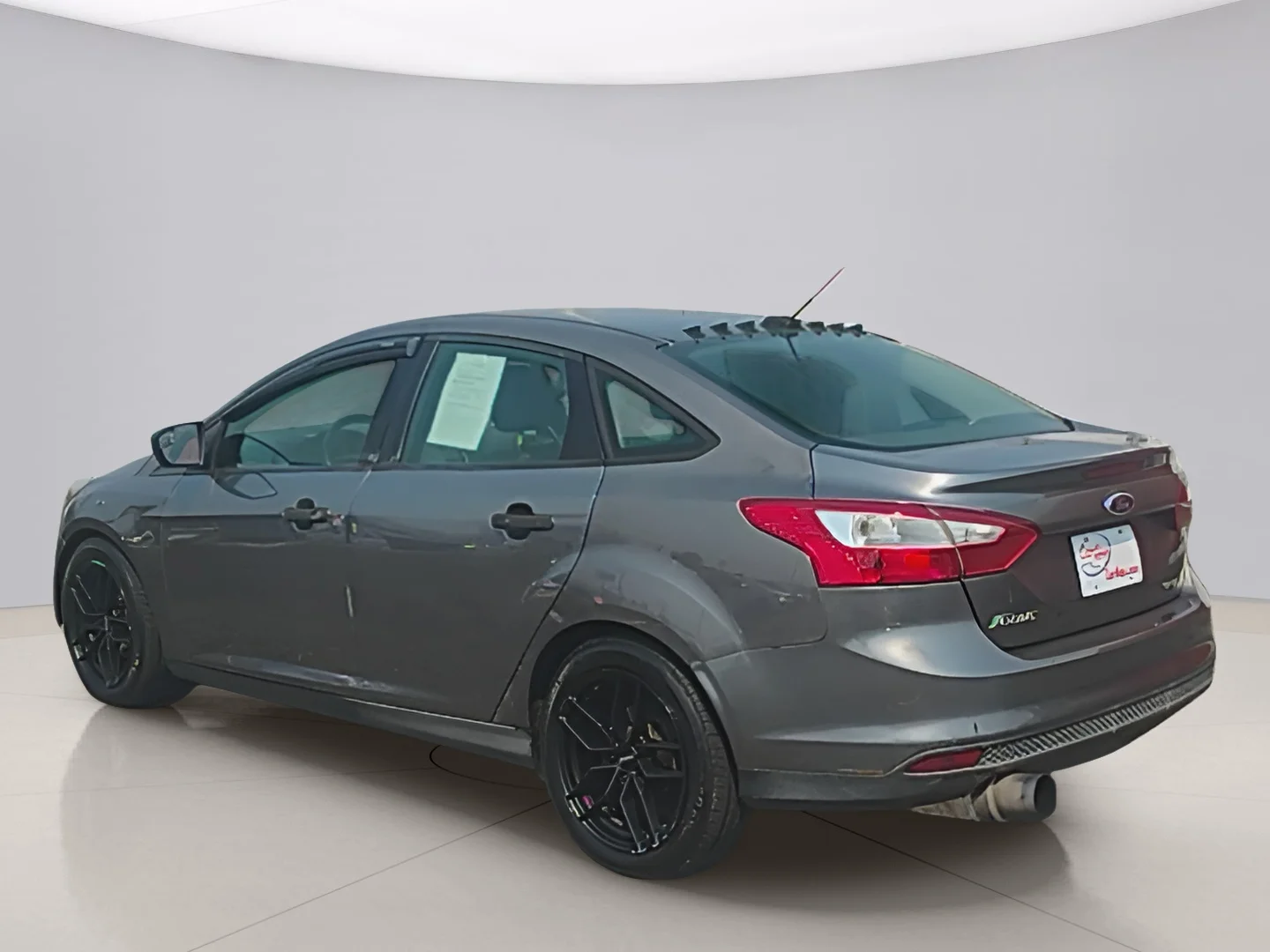 Used 2014 Gray Ford S SEDAN image 3