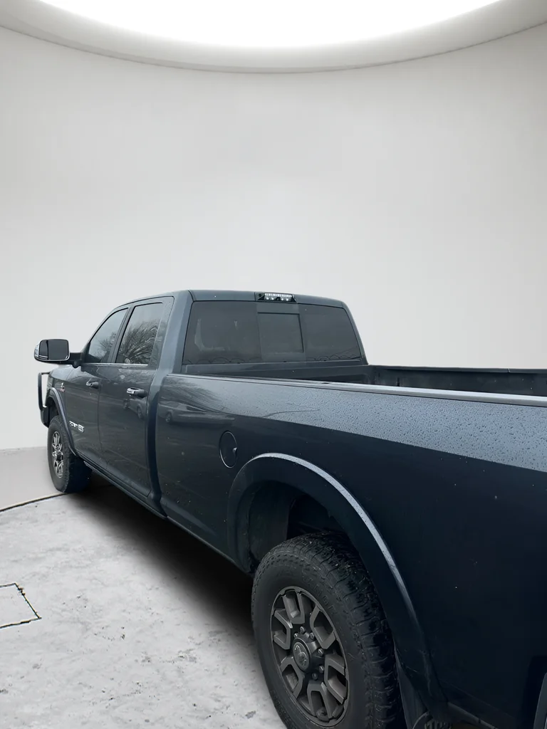 Used 2019 Gray Ram Laramie Longhorn image 33