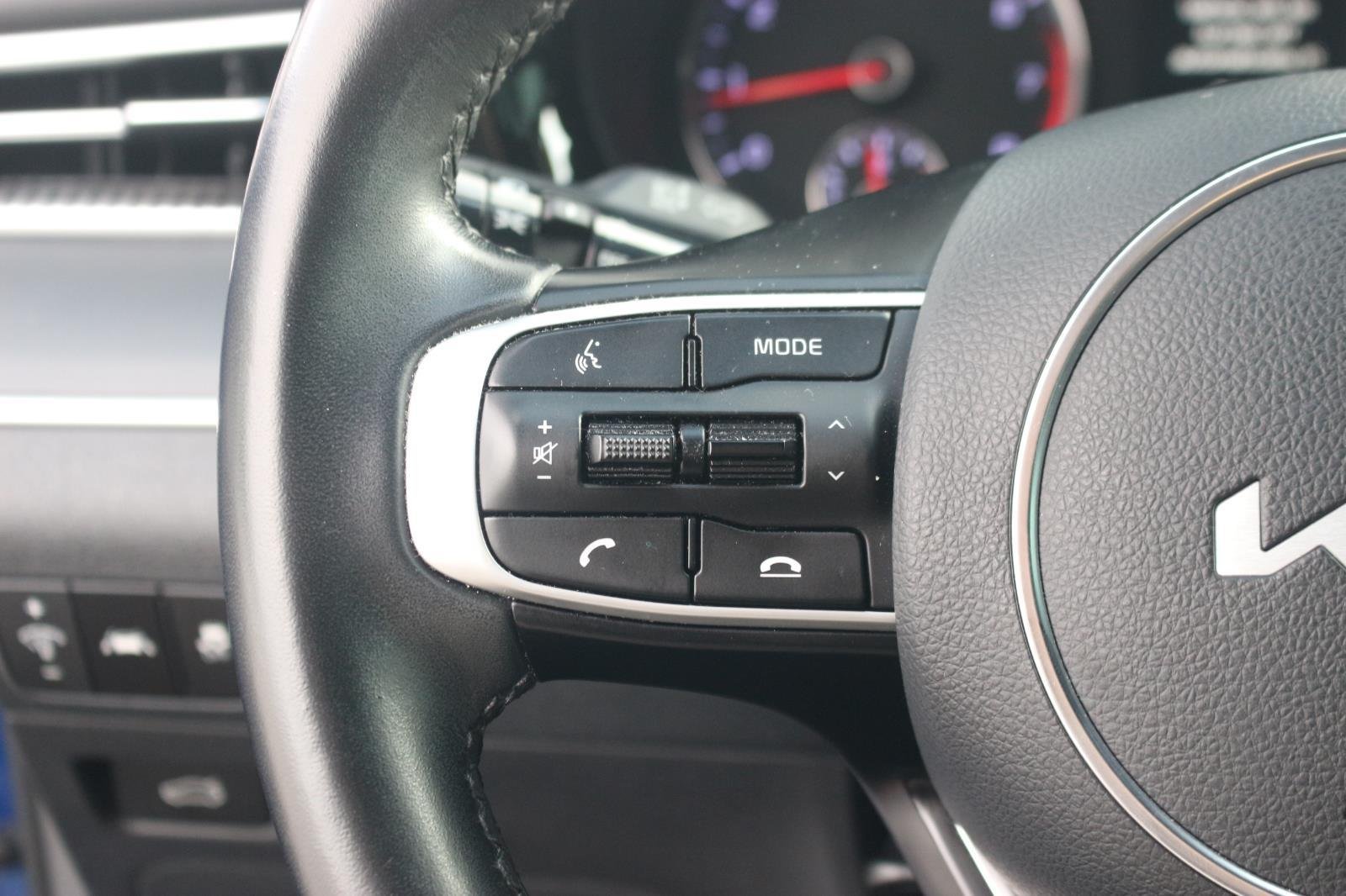 Used 2022 Blue Kia GT-Line image 18