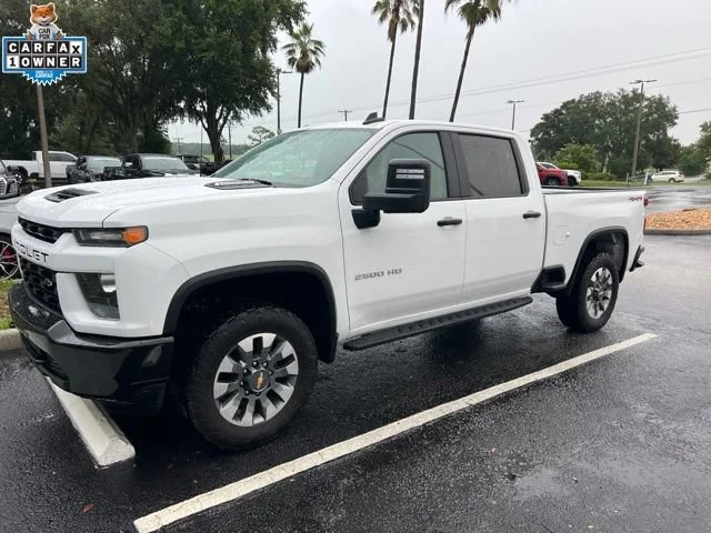 Used 2022 Summit White Chevrolet Custom image 1