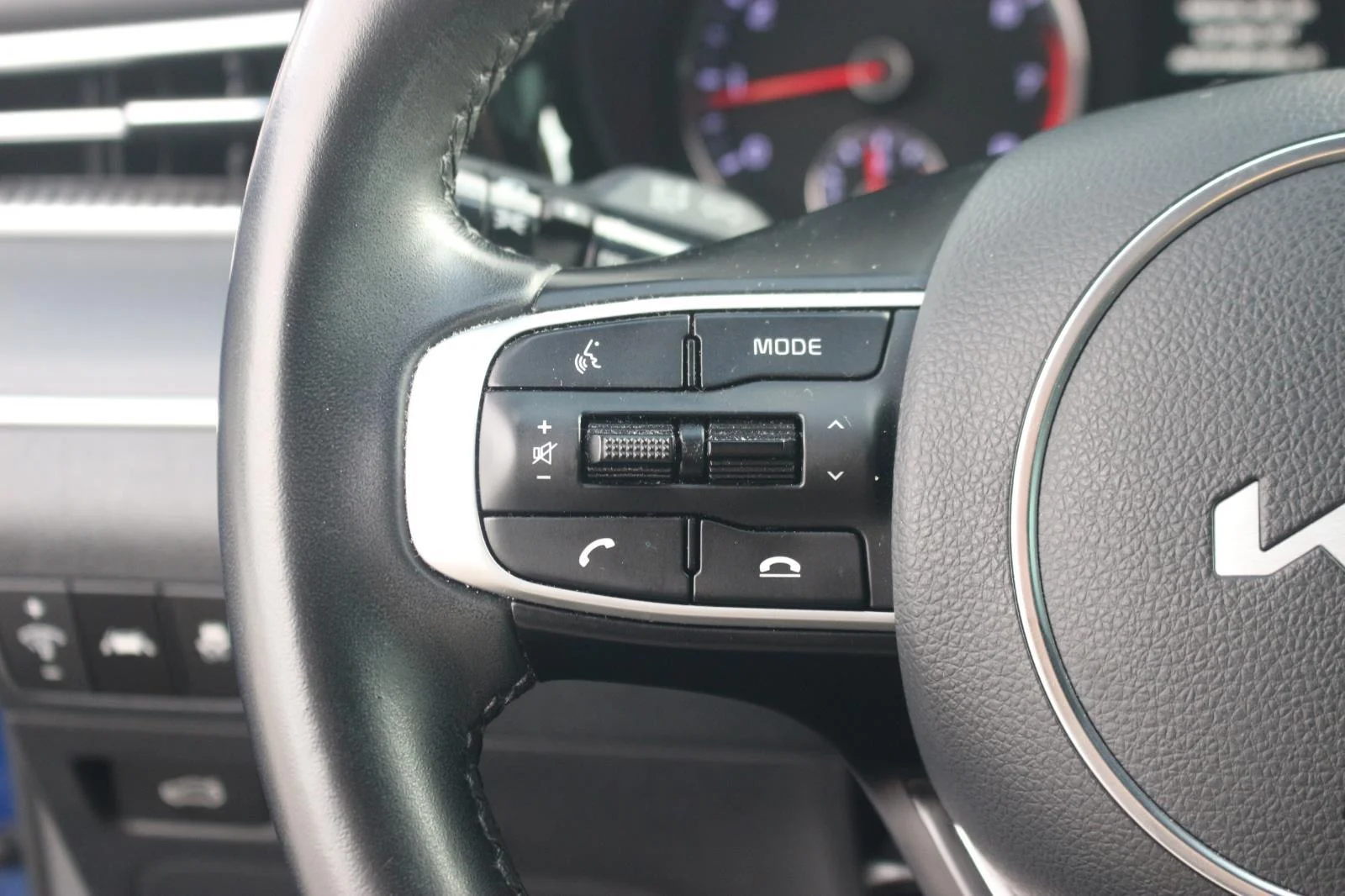 Used 2022 Blue Kia GT-Line image 18