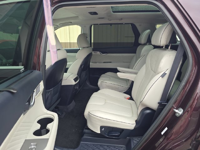 Used 2024 Red Hyundai Calligraphy image 14