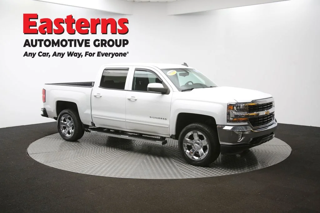 Used 2018 White Chevrolet LT image 48