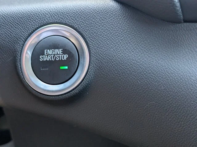 Used 2024 White GMC SLE image 26