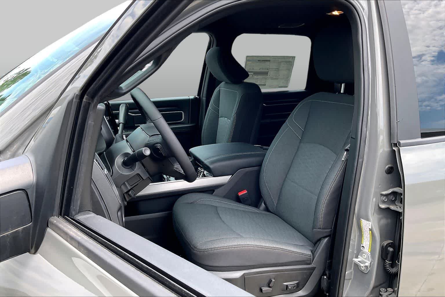 New 2026 Ceramic Gray Clear-Coat Exterior Paint RAM Big Horn image 9