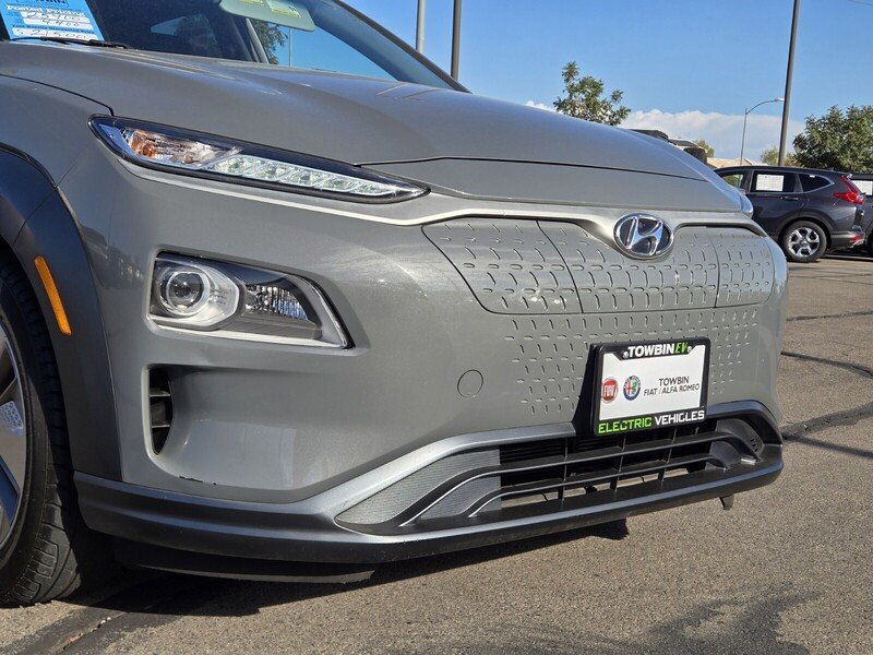 Used 2021 Gray Hyundai Limited image 8