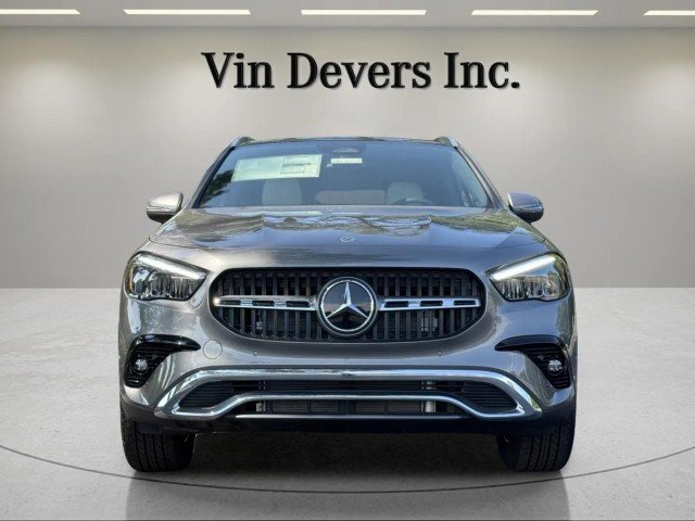 New 2026 GREY Mercedes-Benz GLA 250 image 2