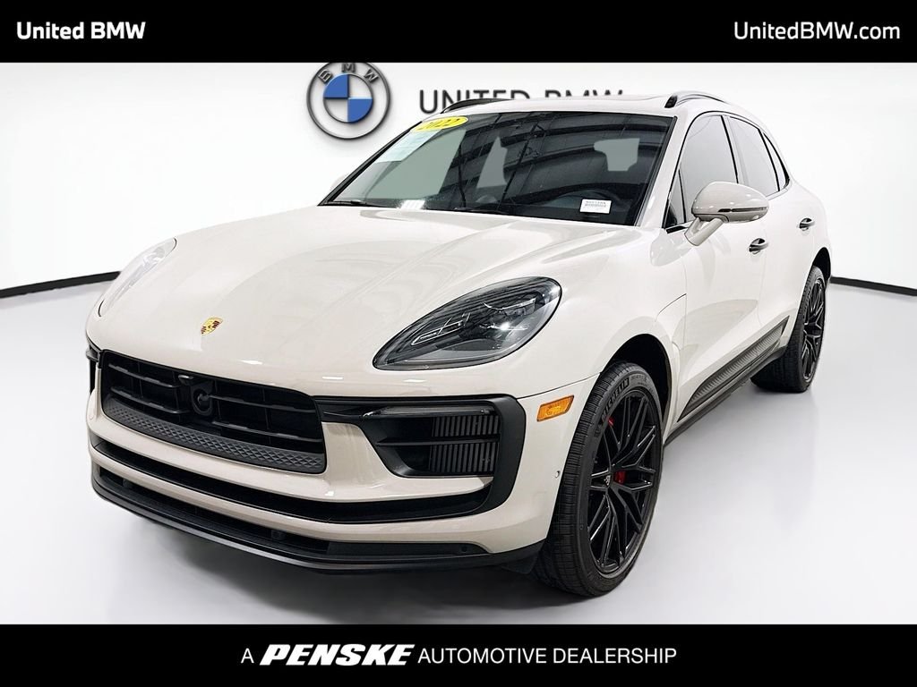 2022 Porsche Macan S